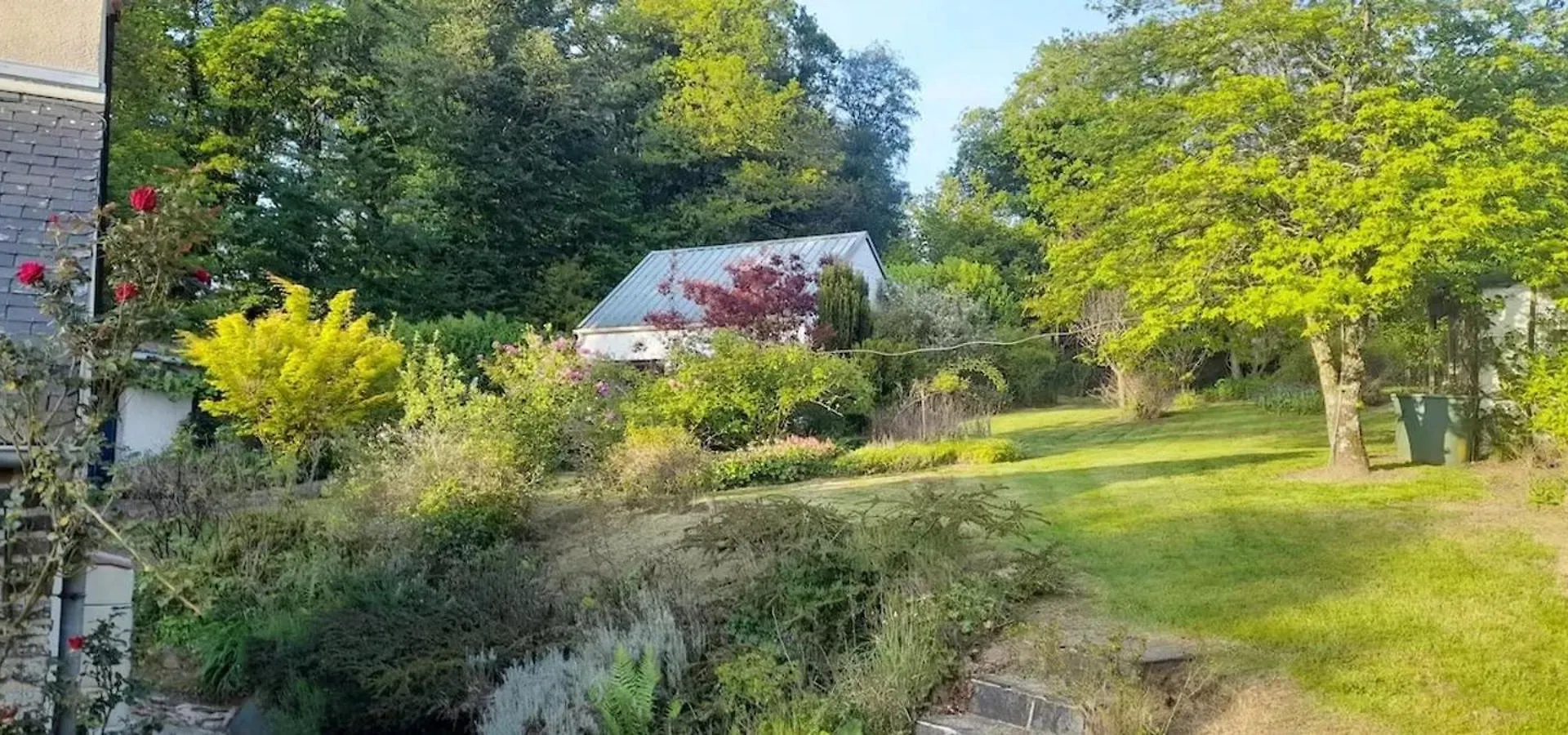 Prázdninový dům Charmante Maison Avec Jardin Et Barbecue A Bon Repos Sur Blavet Saint-Gelven