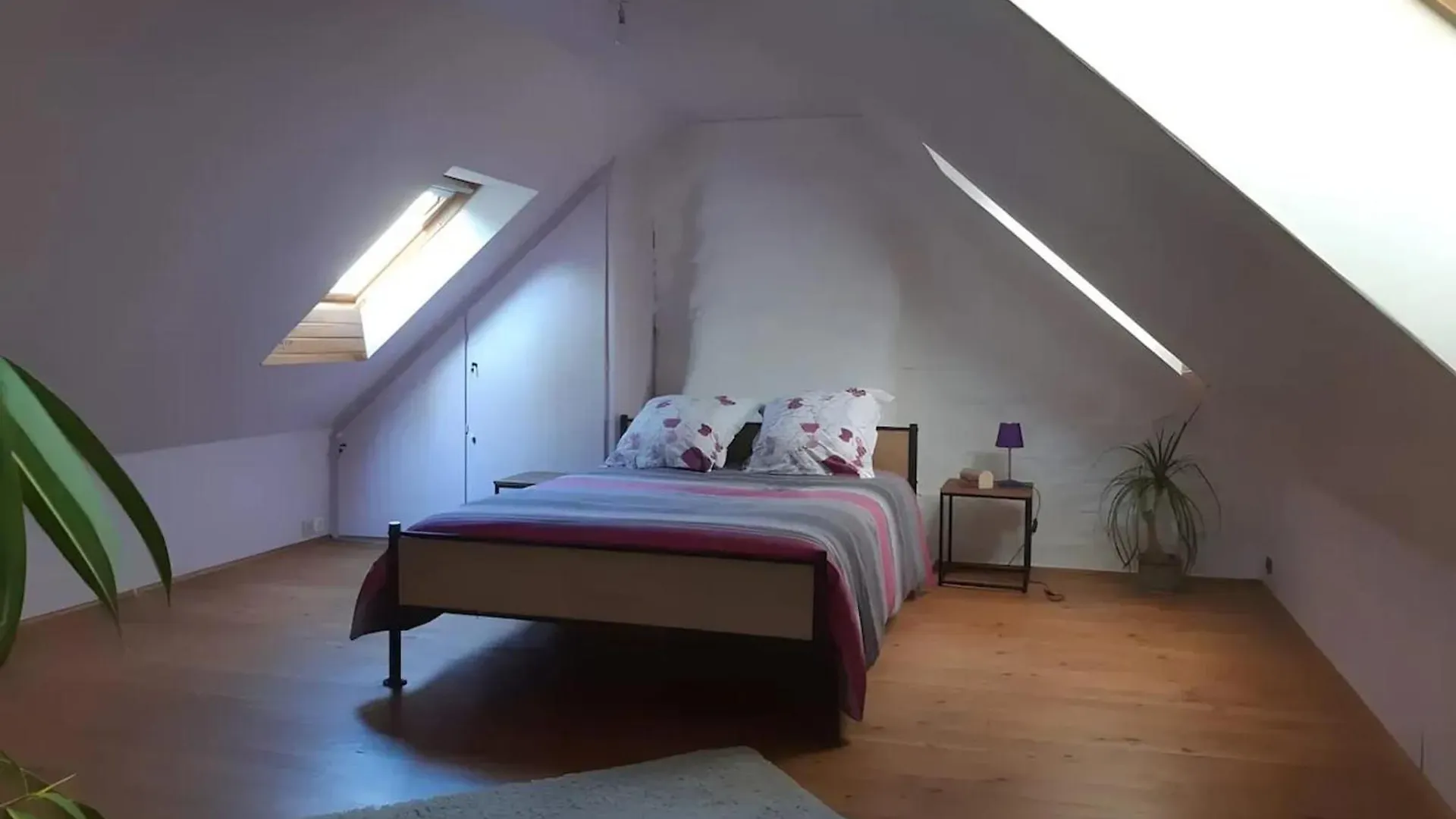Prázdninový dům Charmante Maison Avec Jardin Et Barbecue A Bon Repos Sur Blavet Saint-Gelven